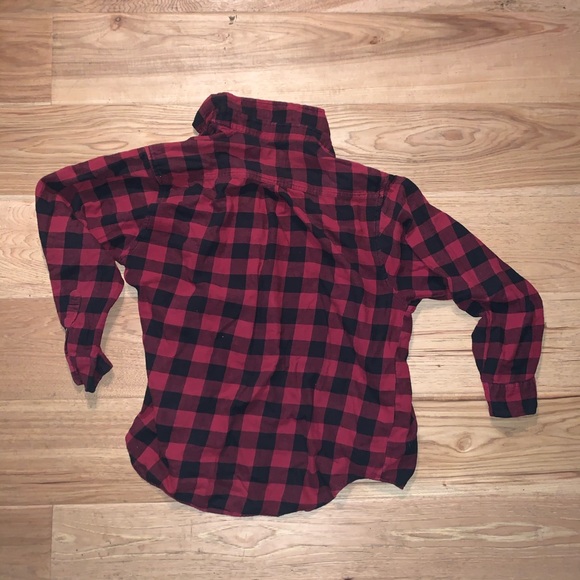 Red and black flannel - Picture 2 of 3